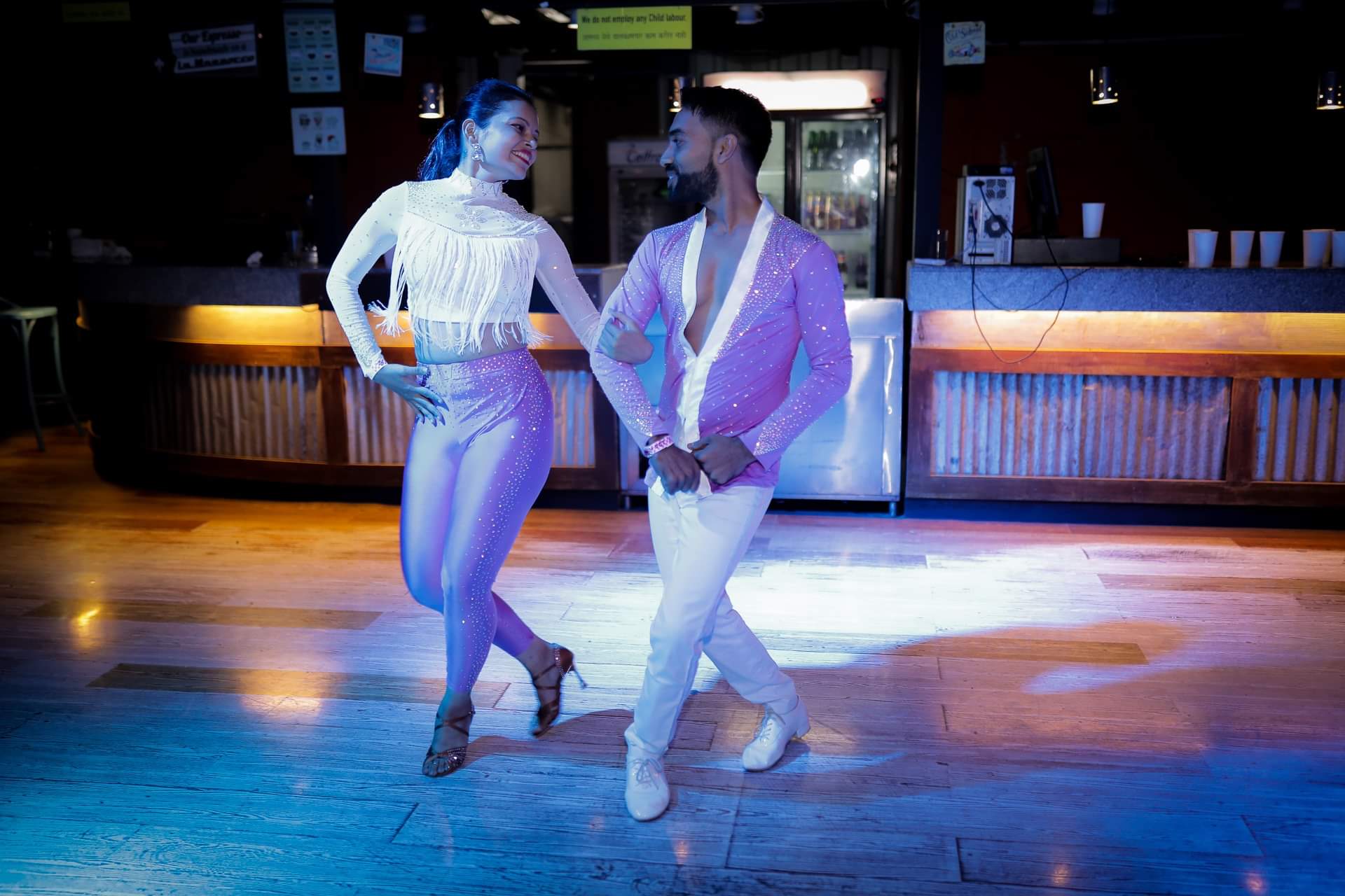 Stage performance — lift